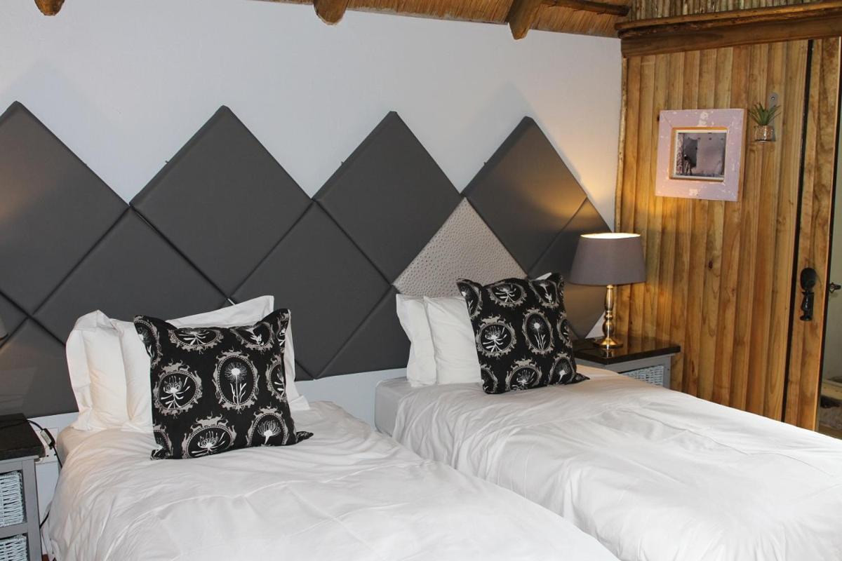Tidimalo Lodge 루스텐버그 외부 사진
