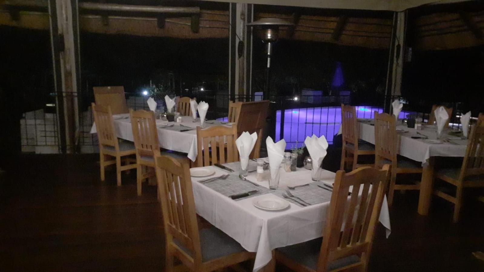 Tidimalo Lodge 루스텐버그 외부 사진